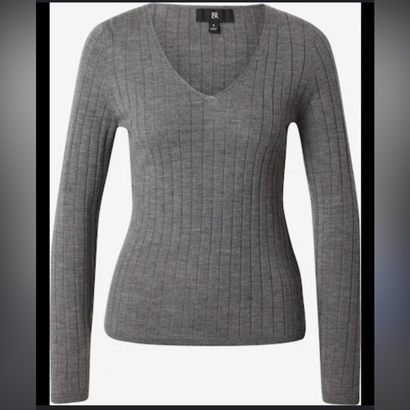 Banana Republic NWT Fitted Rib Wool Sweater - Picture 1 of 5